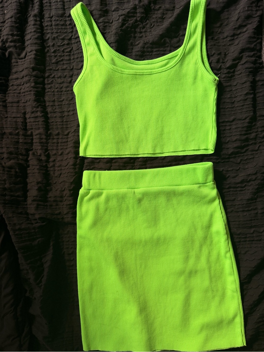 Neon Green Ribbed Two-Piece Set - Picture 3 of 4